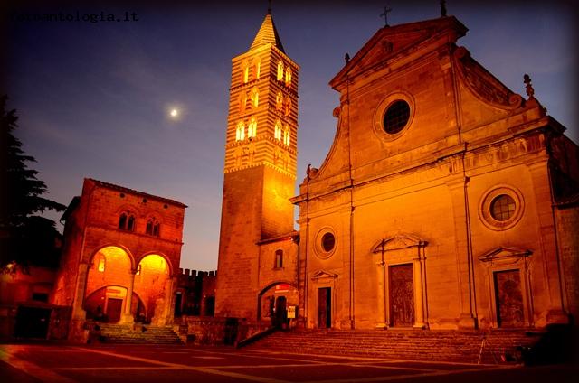 cattedrale by night 