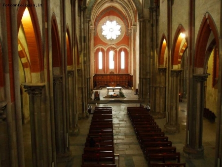 Interno della Basilica di S.Andrea