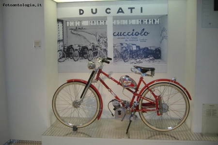 Museo DUCATI - La prima "due ruote" Ducati