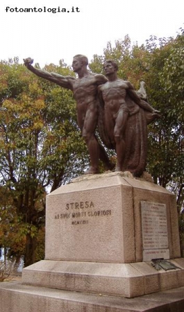 Stresa - Monumento ai Caduti