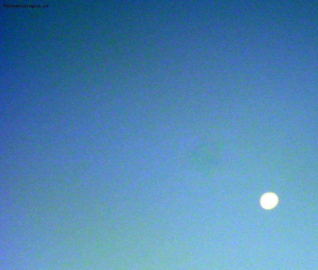LA LUNA