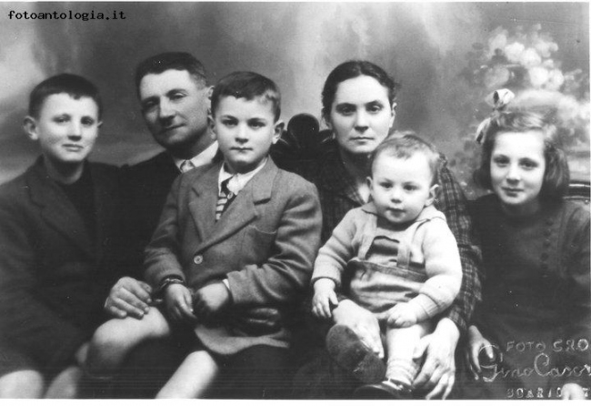 la mia famiglia...nel 1952