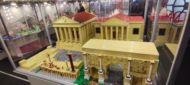 Mostra LEGO ad Orio Center 