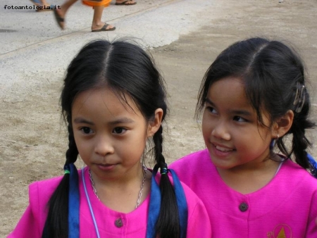 Bambini a Chang Mai