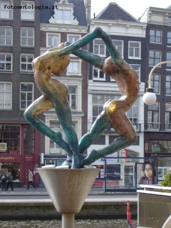 Amsterdam - Scultura sulla Rokin