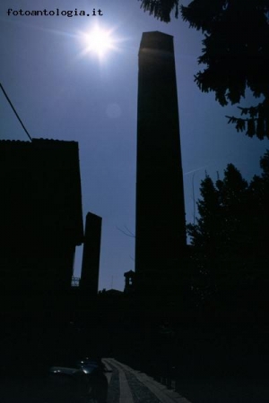 Pavia - Torri in controluce