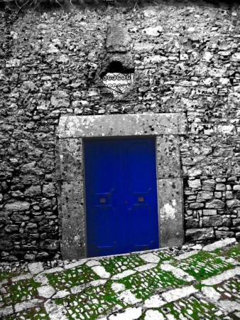 La porta blu