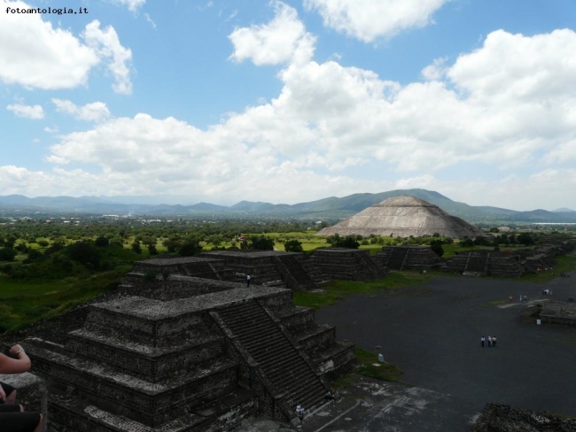 piramide della luna