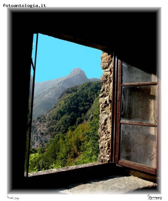 Veduta dal Chiostro Chiesa Stazzema Versilia Bella