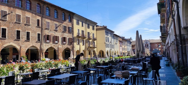 Pavia - Piazza della Vittoria, foto di rosariov