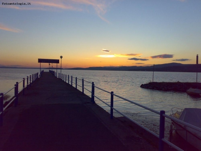 PONTILE AL TRAMONTO