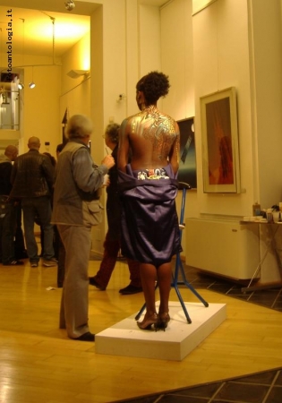 Performance di Guido Daniele alla Fondaz. Matalon