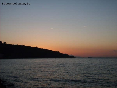 tramonto al porto di sorrento