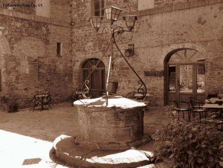 Cortile Montalcino