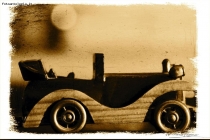 Foto Precedente: Wood car