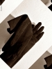 Foto Precedente: Gloves in black and white