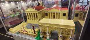 Foto Precedente: Mostra LEGO ad Orio Center 