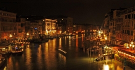 Prossima Foto: Venezia di notte
