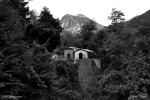 Prossima Foto: piccolo cimitero di montagna