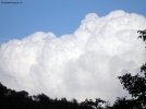 Foto Precedente: nuvola dietro la montagna o montagna di panna?