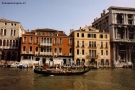Foto Precedente: Venezia, lungo il Canal Grande