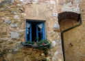 Foto Precedente: La finestrella blu